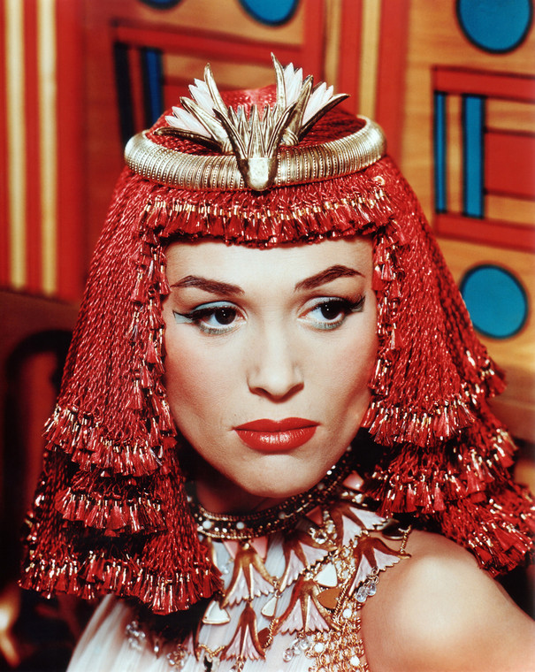 Bella Darvi w "Egipcjaninie Sinuhe"