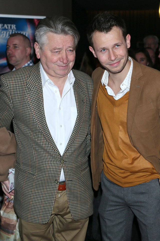 Ich rodzice również są aktorami: Mateusz Banasiuk i Stanisław Banasiuk