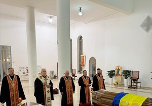 Ostaci Andrija i Sofije Melnjik u Kijevu 22. maja
