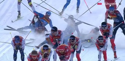 Wielka kraksa na trasie Tour de Ski. Zawodnicy przewracali się jak domino [WIDEO]