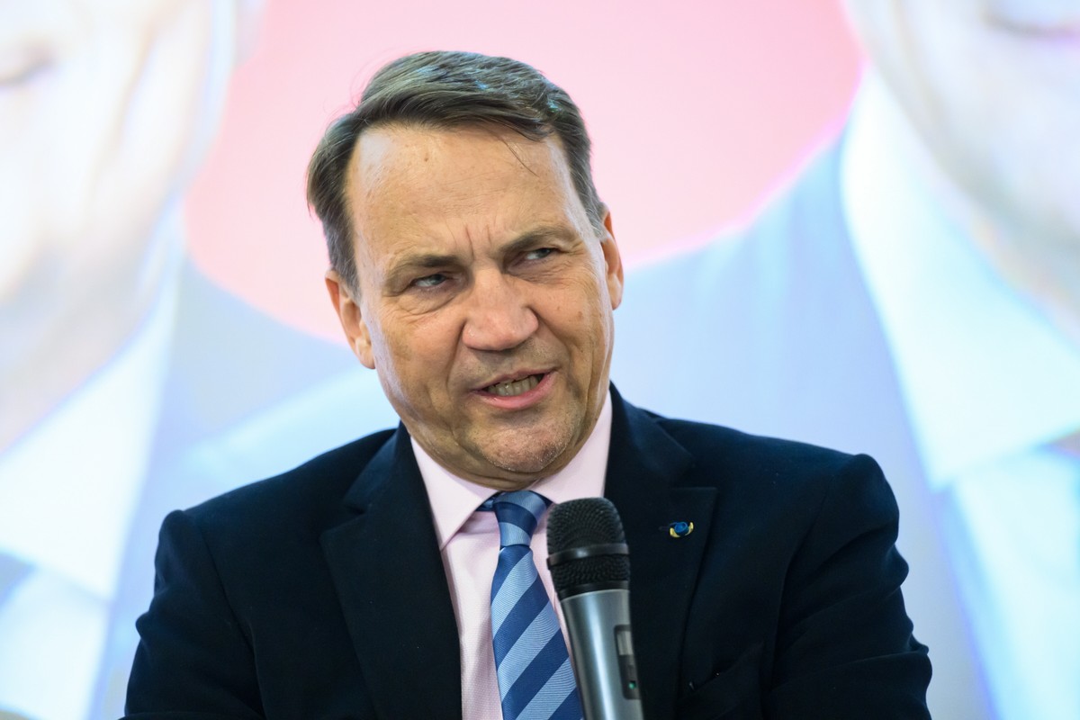 Sikorski: Putin nie jest skory do kompromisu. Szef MSZ o wojnie i przyszłości relacji z Rosją
