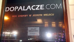 Handlujesz dopalaczami? Możesz trafić do więzienia nawet na 10 lat