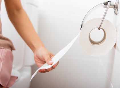Ülni vagy guggolni? Egy tudós elárulja, miért rosszabb nyilvános WC felett tartani magunkat című cikk nyitóképe
