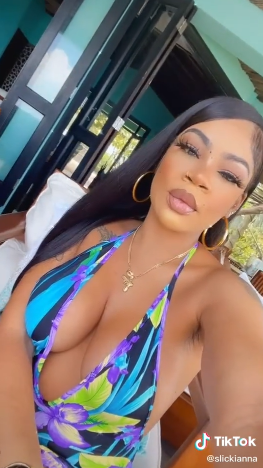Aneka Townsend mala 35 rokov a na sociálnej sieti Instagram mala cez 320 000 sledovateľov.