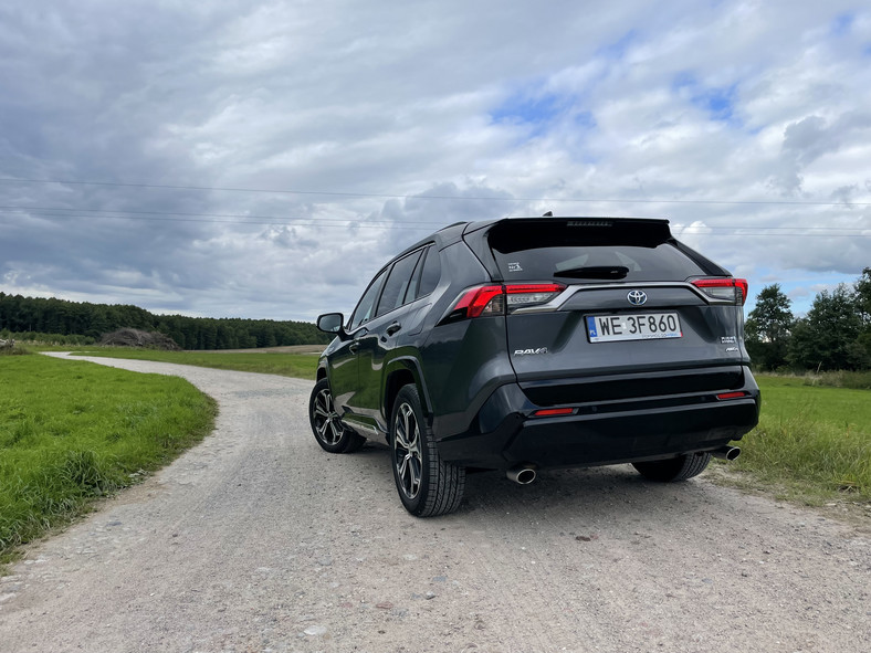 Toyota RAV4 Plug-In Hybrid (2021)