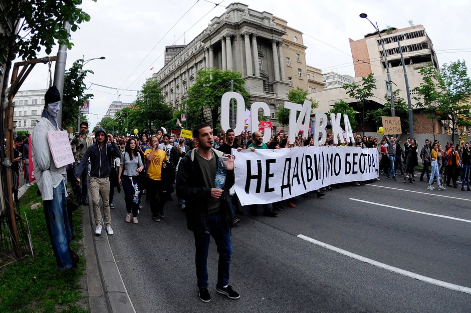 Protestna šetnja zbor rušenja u Savamali