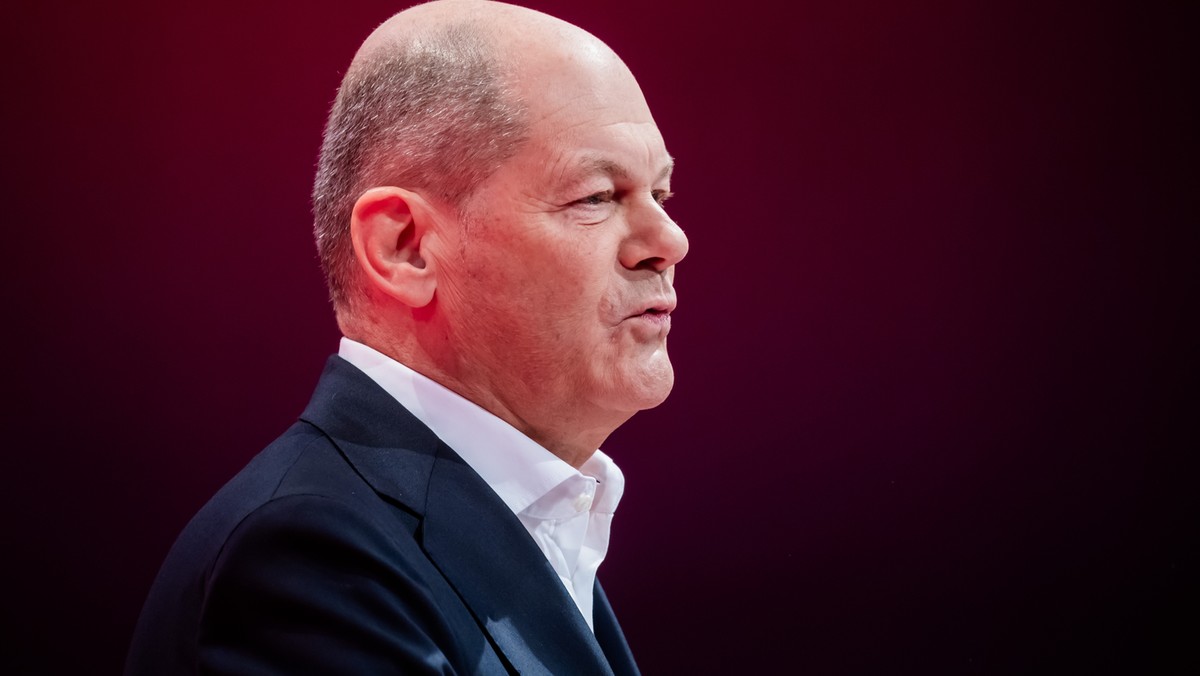 Kanclerz Niemiec Olaf Scholz pozytywnie ocenia rozmowę Trumpa z Putinem w kontekście wojny w Ukrainie [Źródło: PAP]