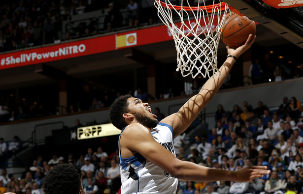 Liga NBA: 47 punktów Townsa nie wystarczyło Timberwolves do wygranej