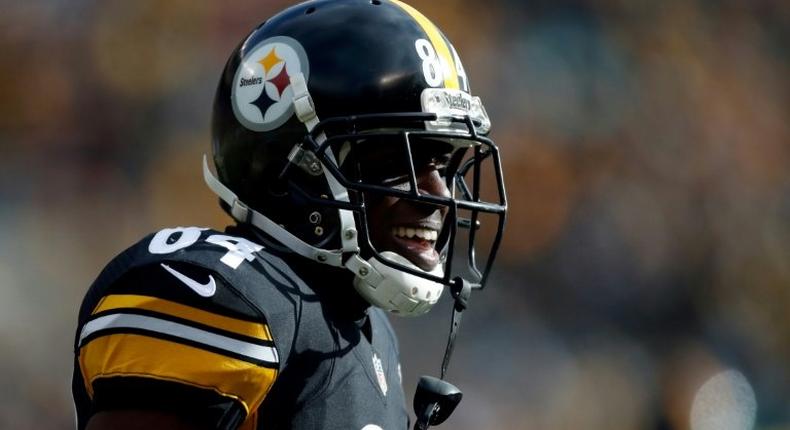 I'm sorry for my actions and behavior after Sunday's game, said Pittsburgh Steelers receiver Antonio Brown after posting a controversial video of coach Mike Tomlin's post-game locker room comments