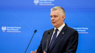 minister siemoniak: będzie wzmocnienie zapory na granicy z białorusią