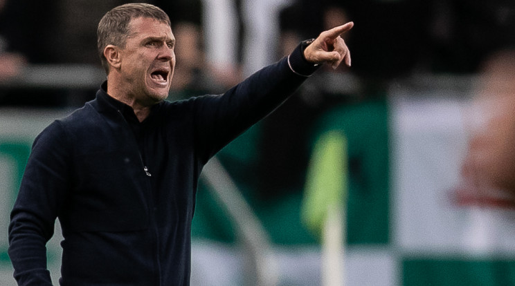 Rebrov edző búcsúzott a BL-ből a Fradival. Az Európa-ligába azonban még eljuthatnak a zöld-fehérek /Fotó: Zsolnai Péter