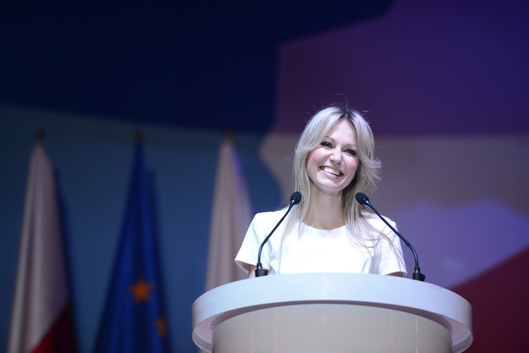 Kandydatka SLD na prezydenta Magdalena Ogórek rozpoczęła kampanię wyborczą