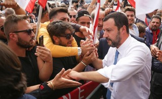 Będzie inna UE z nowymi zasadami? Le Pen i Salvini łączą siły