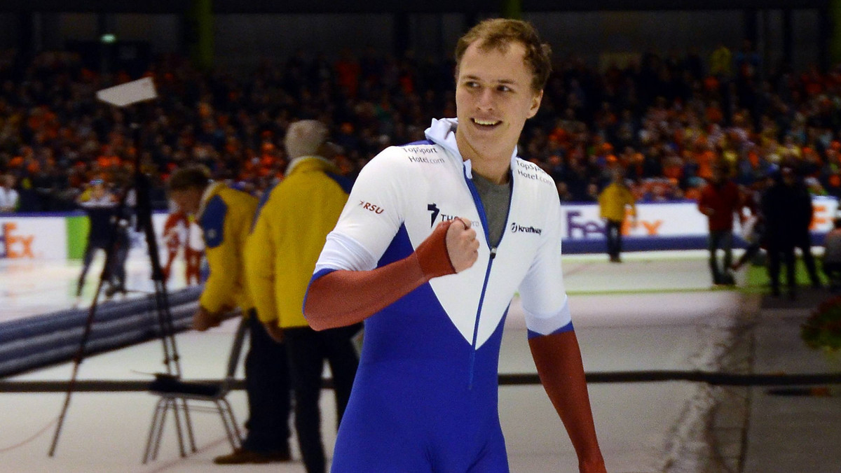 Artur Waś zajął 16. miejsce w wyścigu na 500 metrów w zawodach Pucharu Świata w łyżwiarstwie szybkim w Calgary. Polak uzyskał czas 34,71. Wydarzeniem był rekord świata Rosjanina Pawła Kuliżnikowa.