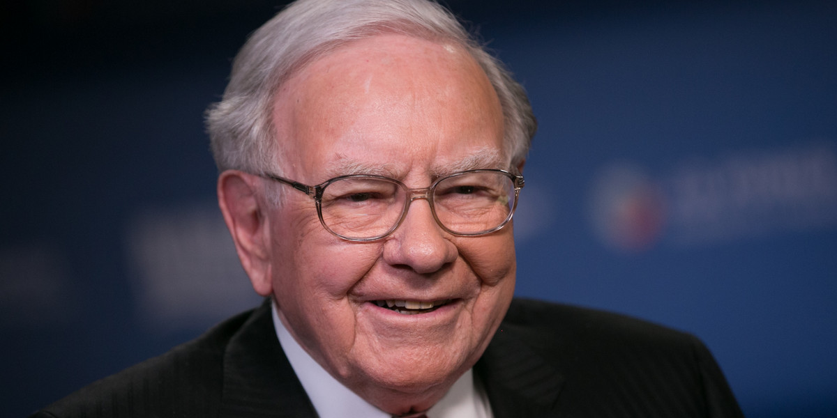 Warren Buffett kończy 90. lat w niedzielę 30 sierpnia. Wszystkiego najlepszego dla legendarnego inwestora! Oto najciekawsze fakty o jego życiu, pieniądzach i nawykach