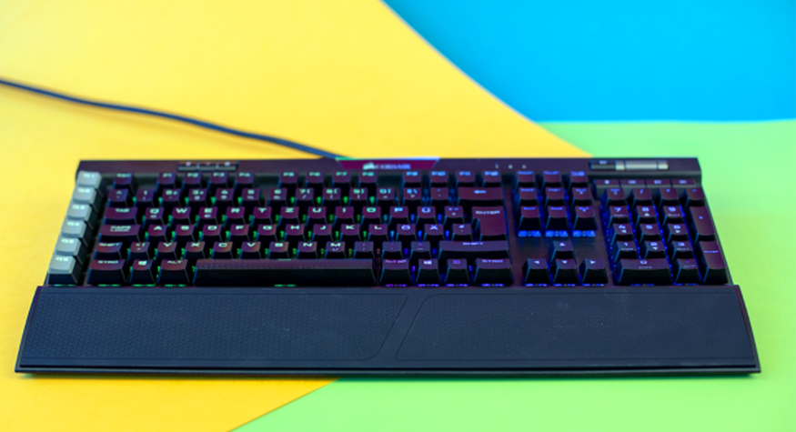 Corsair K95 RGB Platinum im Test: teure Tastatur für Gamer | TechStage