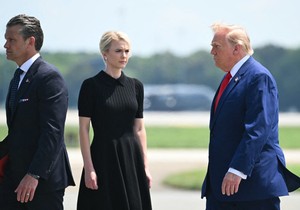 Pit Hegset, Natali Harp i Donald Tramp