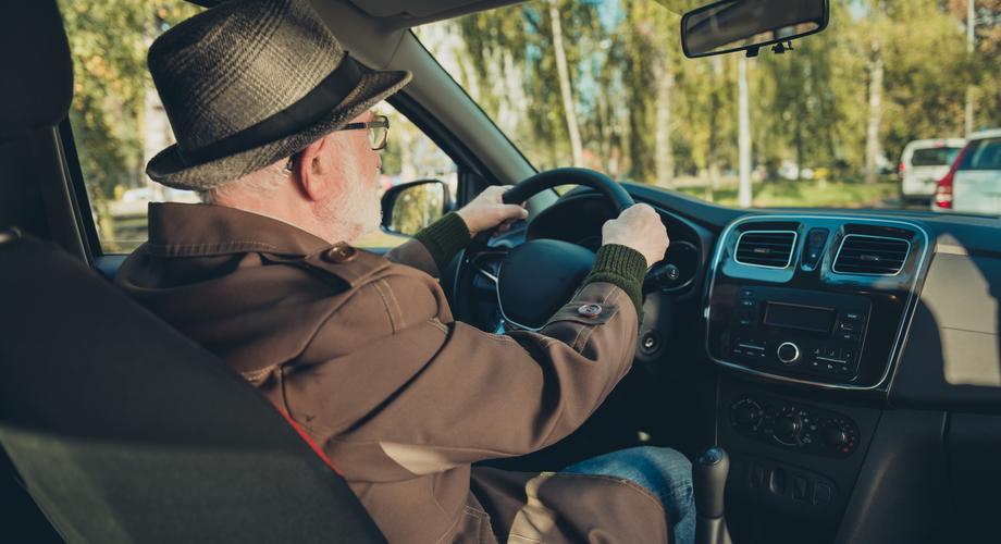 Efektem starzenia się społeczeństw będzie coraz większa liczba kierowców w podeszłym wieku