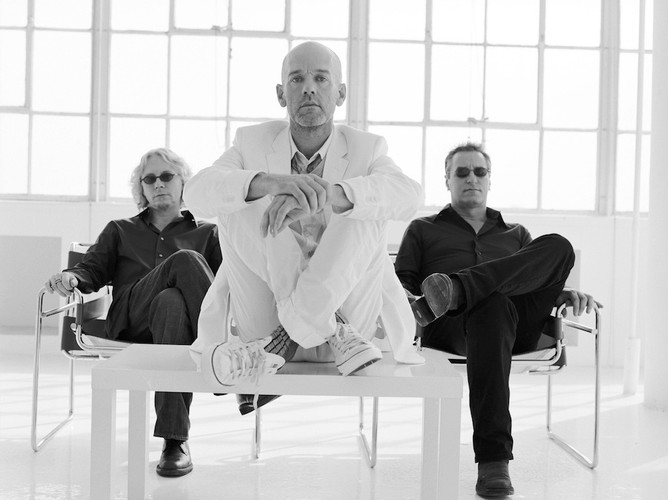 R.E.M. z czasów 'Around the Sun' (2004)