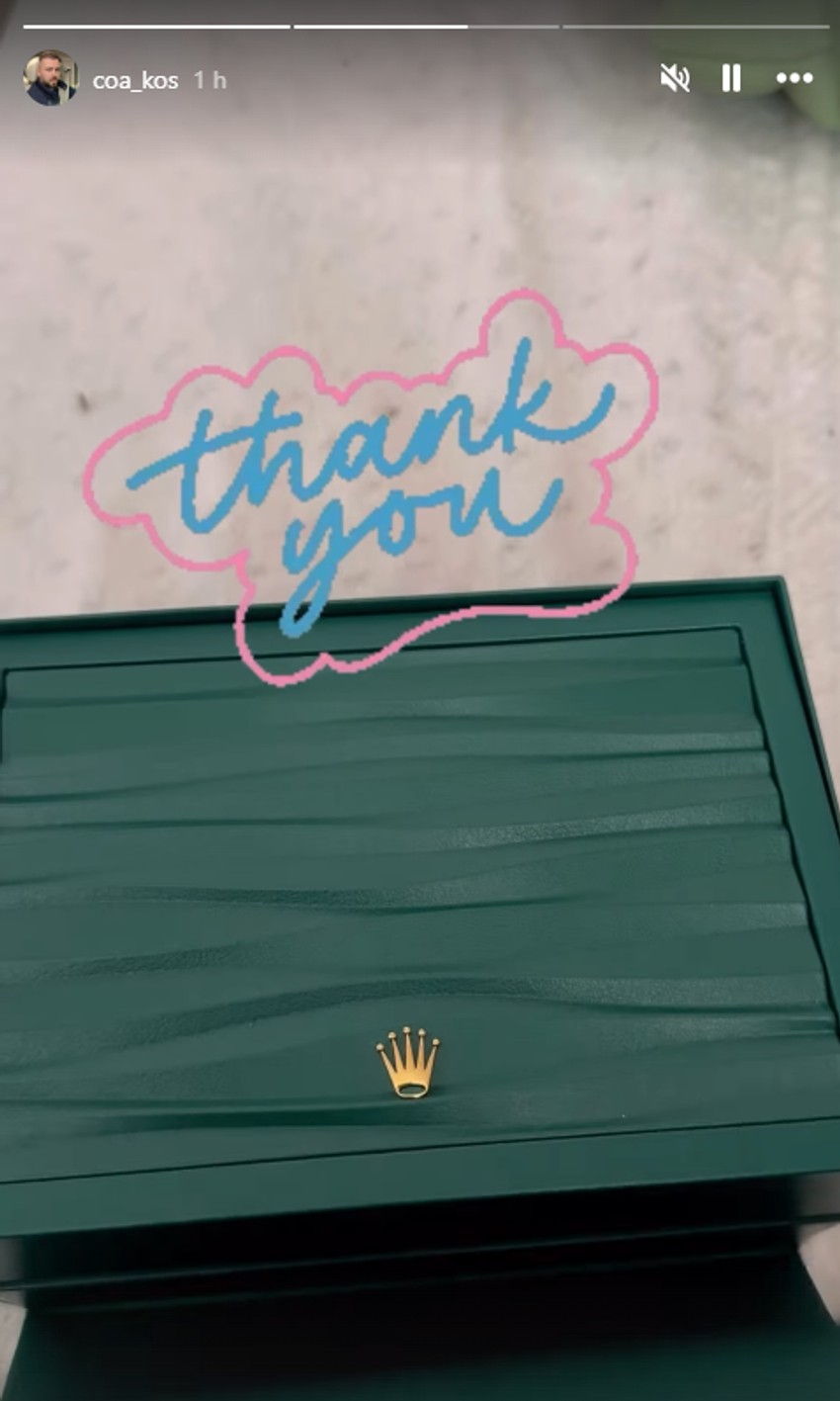 Aca se pohvalio skupocenim satom