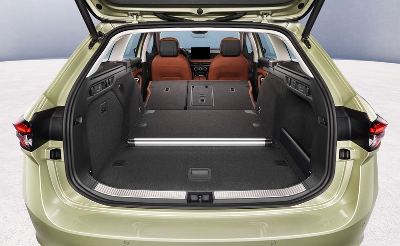 Nowa Skoda Superb kombi