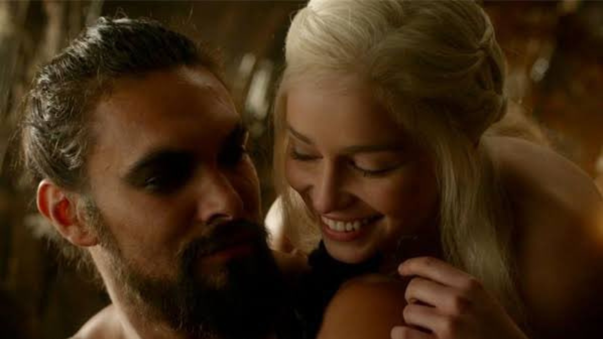 Emilia Clarke a Jason Momoa