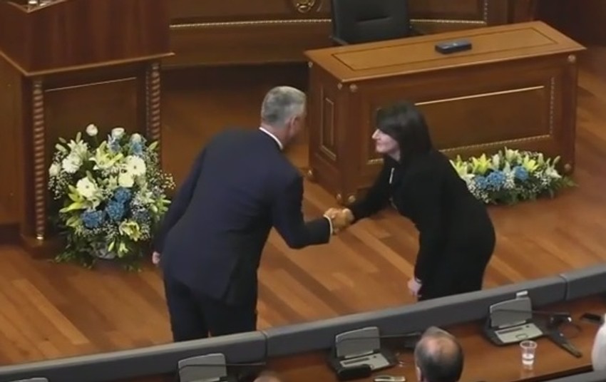 Čestitke dosadašnje predsednice Kosova Atifete Jahjage 