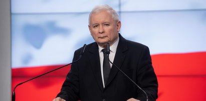 Jarosław Kaczyński musi przeprosić Radosława Sikorskiego