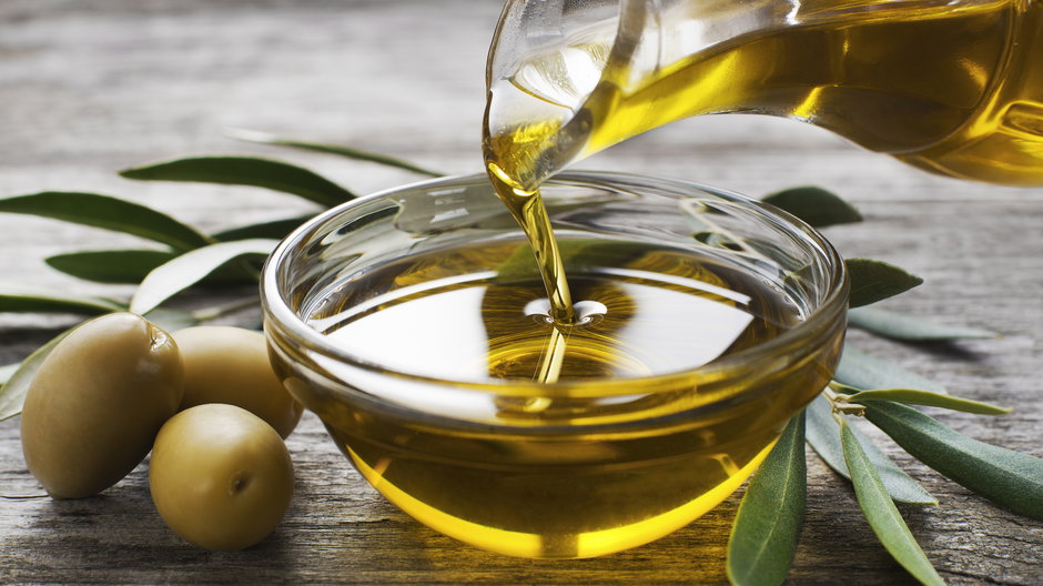 Oliwa z oliwek – czy naprawdę jest zdrowa?