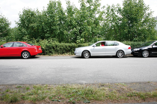 Czy warto wyposażyć auto w asystenta parkowania?