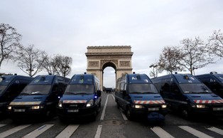 Ponad 4,5 tys. zatrzymanych od początku protestów "żółtych kamizelek"