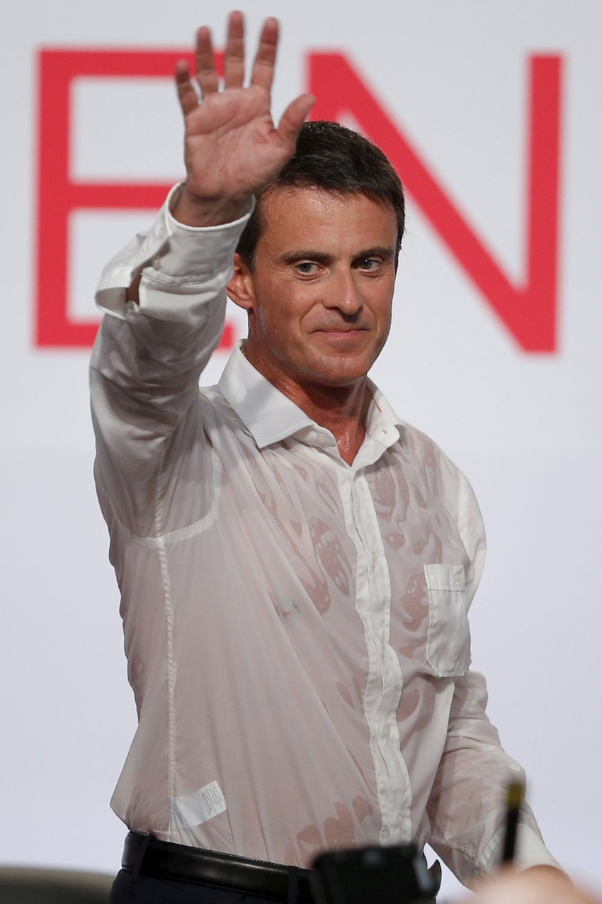 Valsu je na kraju govora košulja bila natopljena znojem