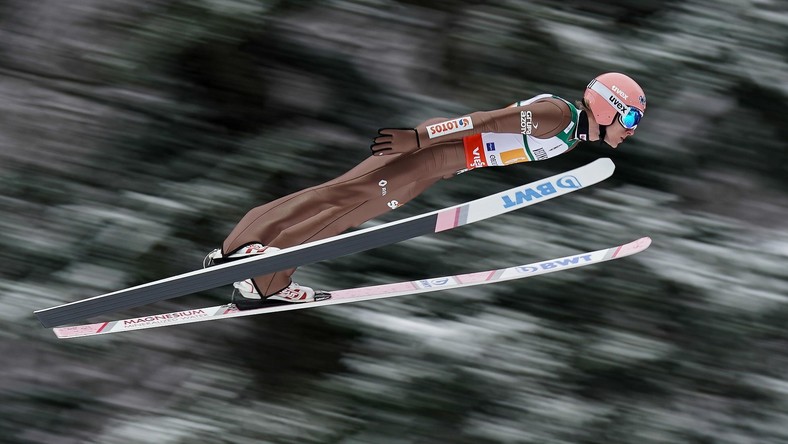 Wielka szansa Kubackiego. Na małej skoczni może powalczyć o medal Skoki narciarskie: Dawid Kubacki może powalczyć o medal ZIO 2018 na małej skoczni