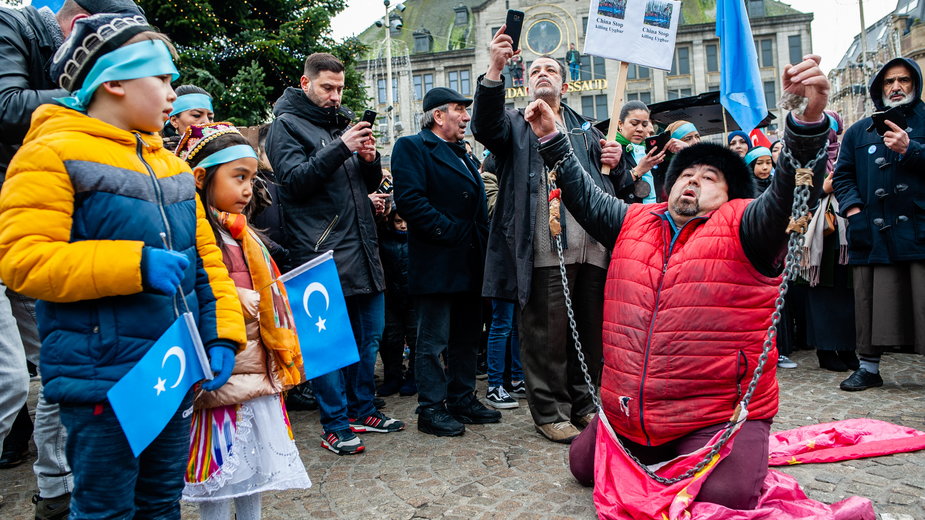 Demonstracja w obronie prześladowanych Ujgurów. Amsterdam 2019. (Zdjęcie ilustracyjne)