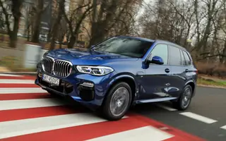 Test BMW X5 45e