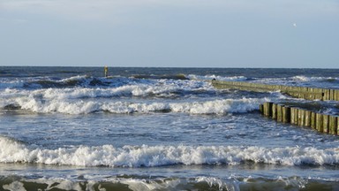 Ważne ostrzeżenie IMGW. Sztorm na Bałtyku nawet do 9 w skali Beauforta