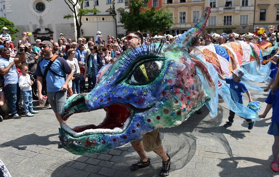 KRAKÓW 15. WIELKA PARADA SMOKÓW (parada smoków)