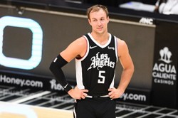 NBA. Porażka Lakers w derbach Los Angeles, udany rewanż Warriors