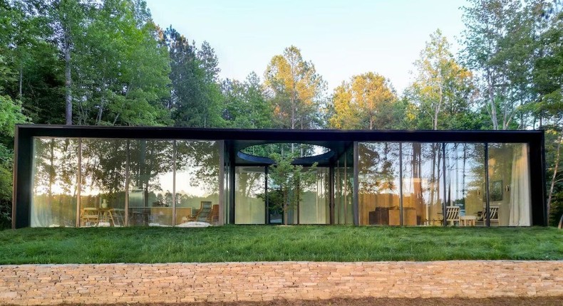 Andrew and Maya Hawthorne brought to life a dream for a glass house on Lake Gaston in North Carolina.Courtesy of Andrew Hawthorne