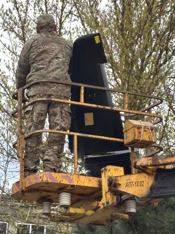 Dron zdjęto z sznurów na bieliznę