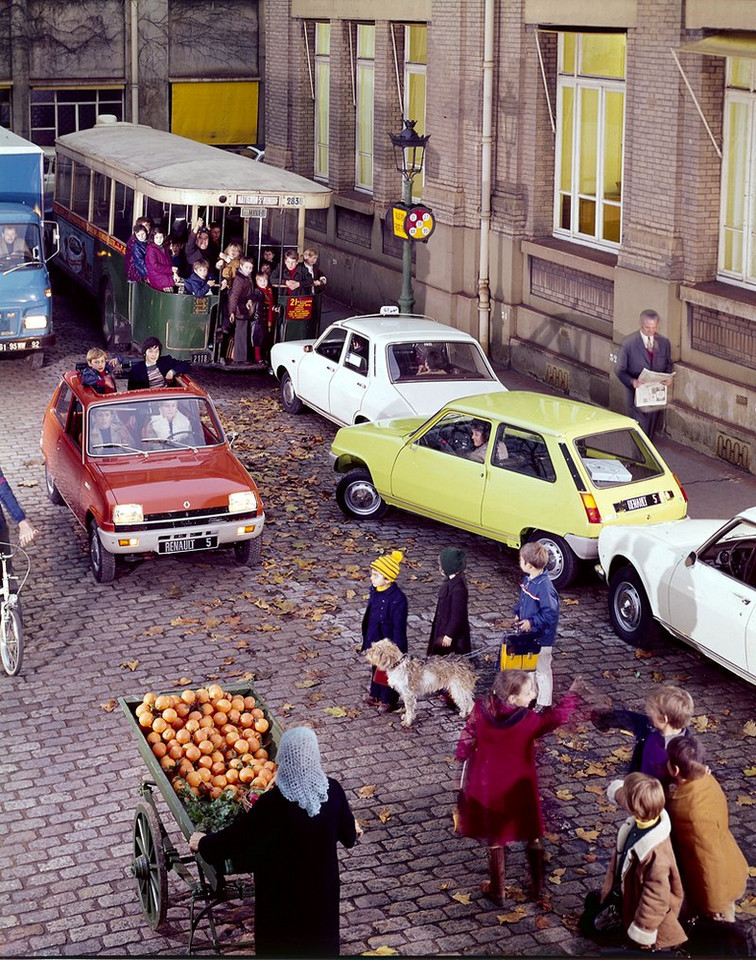 Historia Renault w fotografii (180 zdjęć z lat 1898 - 2008)