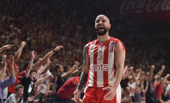 Filip Čović tokom majstorice Crvena zvezda - Budućnost u ABA finalu