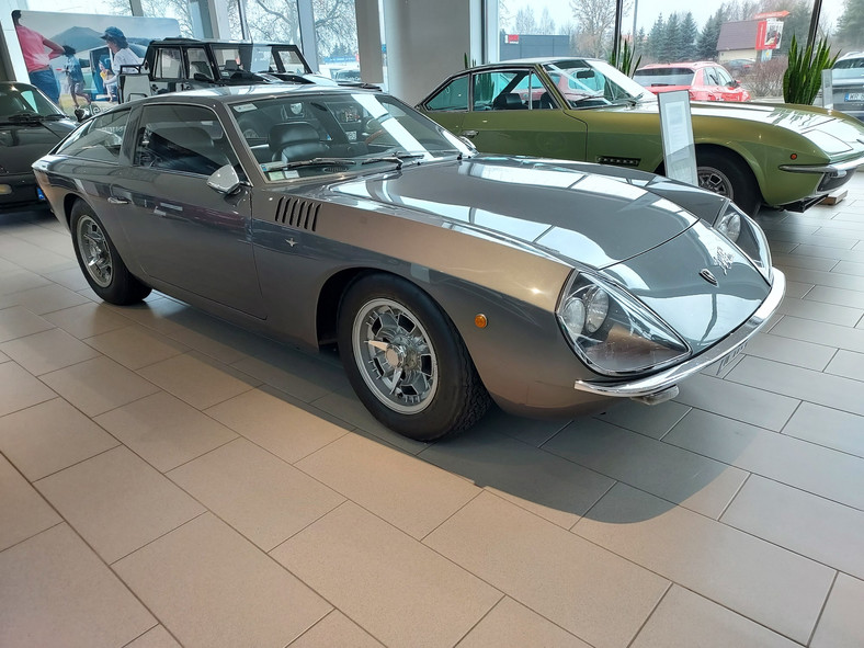 Lamborghini 400 GT Flying Star