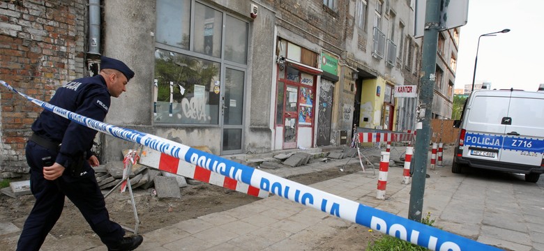 Makabra na warszawskiej Woli. Mężczyzna usłyszał zarzut potrójnego morderstwa