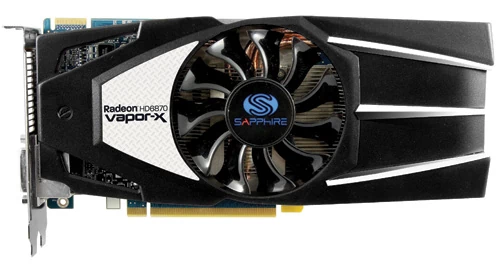 Radeon HD 6870 od Sapphire dysponuje ciekawym niereferencyjnym chłodzeniem. W naszym zestawieniu, to najcichsza grafika dla gracza