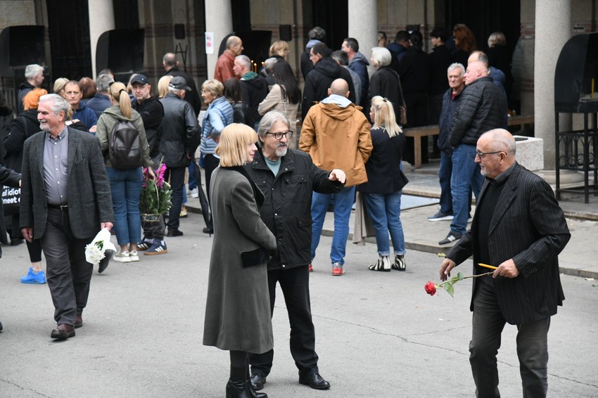 Novo groblje kremacija Zdravko Šotra