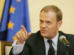 Tusk będzie ratował stocznie