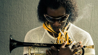 "Miles Davis i ja": zagraj to jeszcze raz, Miles. Recenzja filmu