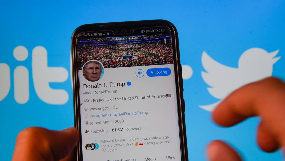 Donald Trump stracił dostęp do Twittera i innych mediów społecznościowych