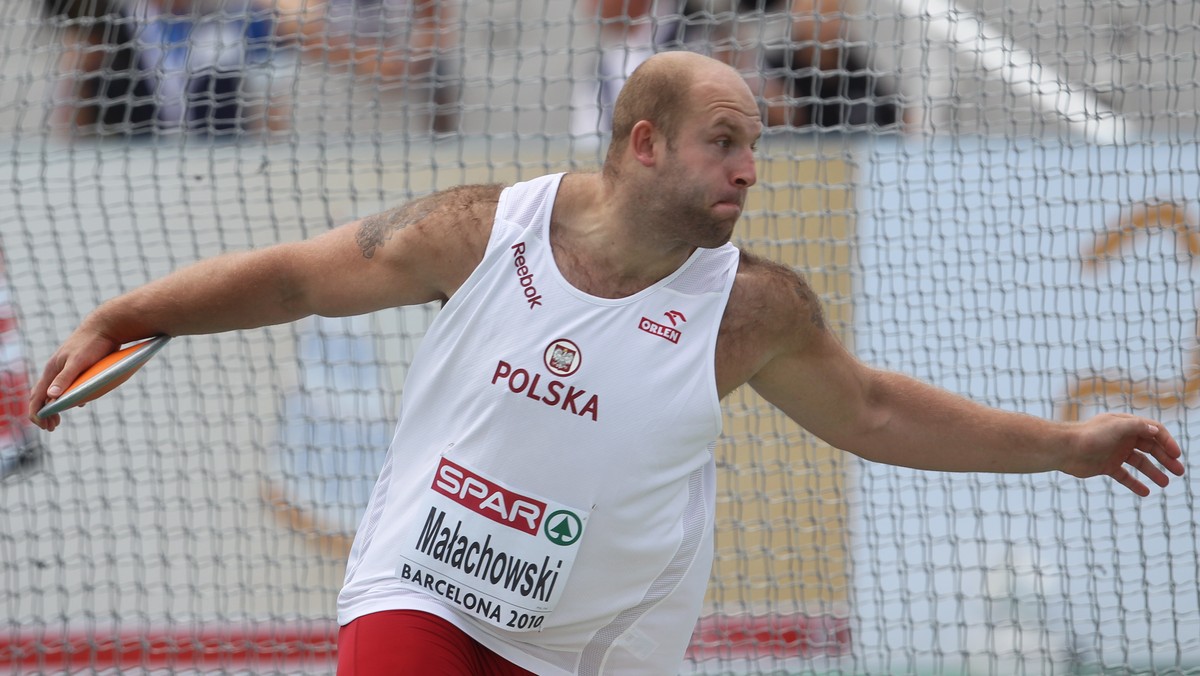 Przedostatniego dnia zmagań na 20. Mistrzostwach Europy w Lekkiej Atletyce w Barcelonie, odbył się przed południem jeden finał. Bieg maratoński kobiet wygrała Litwinka Zivile Balciunaite. Pewny awans do finału rzutu dyskiem wywalczył Piotr Małachowski.